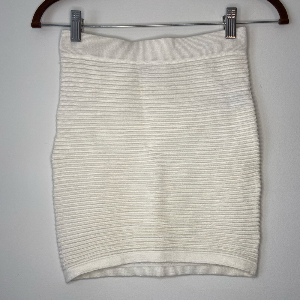 Y2K style body con skirt